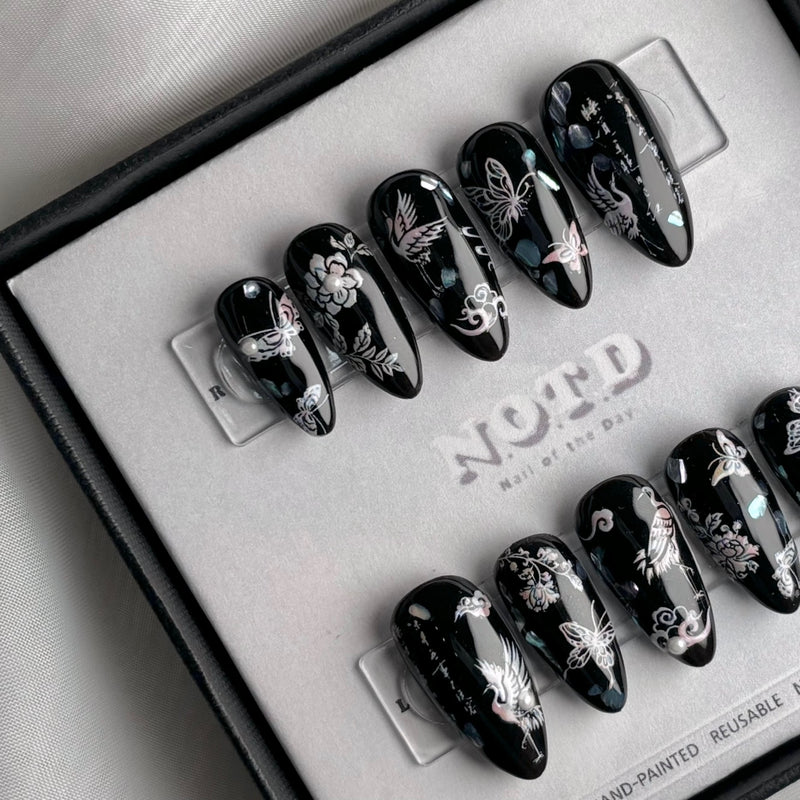 Asian antique nail art, Press On Nails, korean nails, instagram Nails